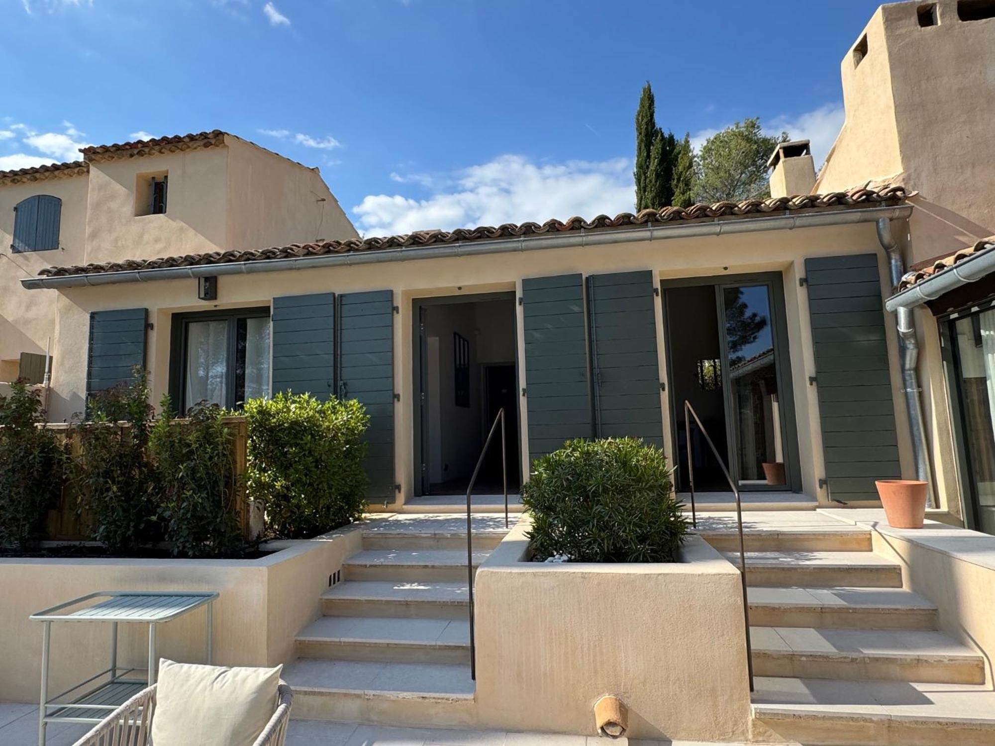 La Cle Des Champs, Boutique Hotel & Spa - Le Mas De Garrigon Roussillon en Isere Exterior foto
